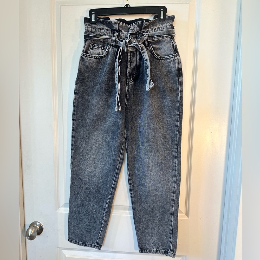 We The Free Black Stone Wash Hi-Rise Paperbag Balloon Straight Leg Jeans,Size 26